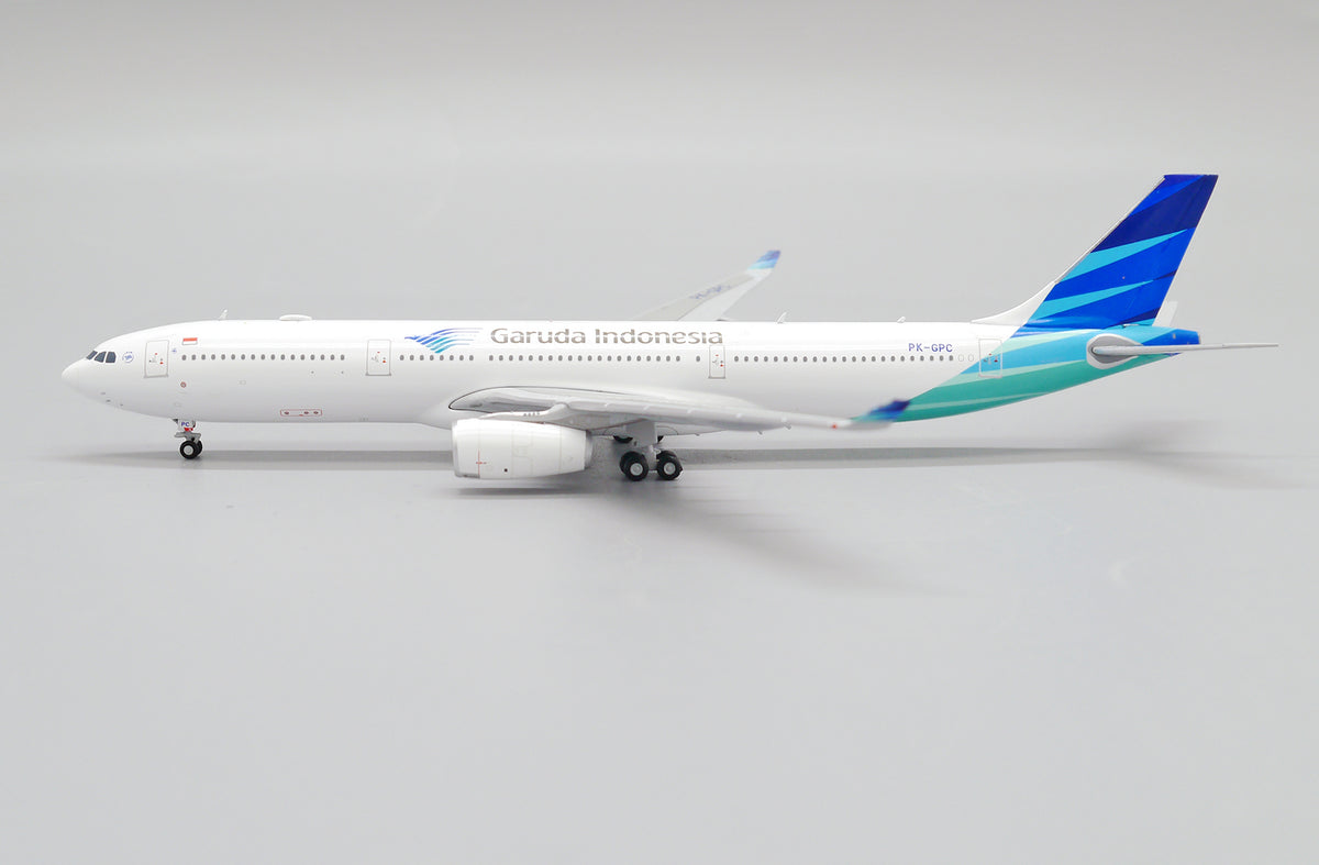 Garuda Indonesia Airbus A330-300 PK-GPC 1/400 Scale Diecast Model JCWings
