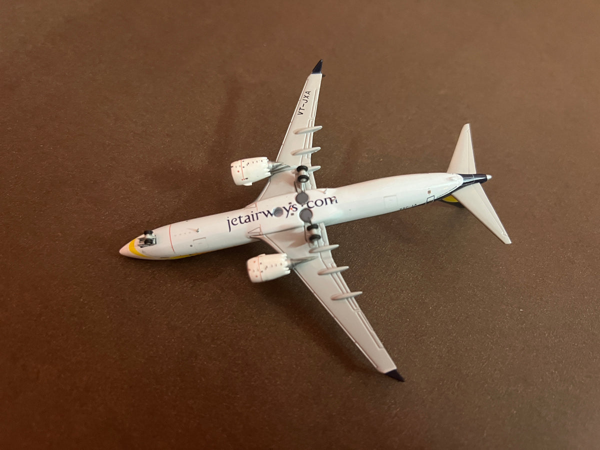 Jet Airways Boeing 737 MAX 1/400 VT-JXA Diecast Scale Model JCWings