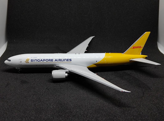 Singapore Airlines Cargo DHL Boeing 777-200LRF 9V-DHA 1/400 Phoenix Models