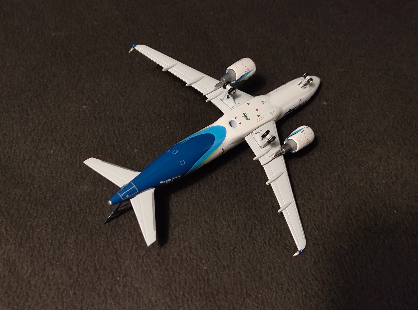 Alaska Airlines Airbus A320 N854VA 1/400 Diecast Scale Model GeminiJets