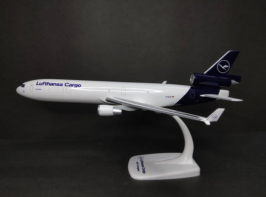 Lufthansa Cargo McDonnell Douglas MD-11 D-ALCD 1/200 Scale Snap Fit Model Herpa