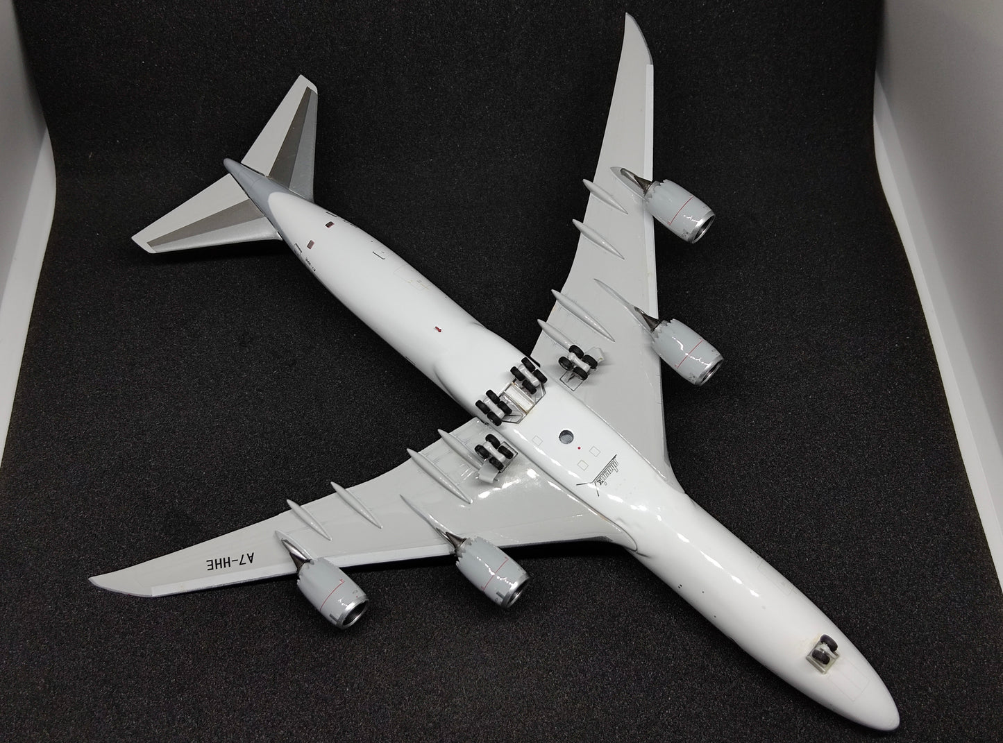 Qatar Amiri Flight Boeing 747-8i A7-HBJ 1/400 Diecast Scale Model Phoenix