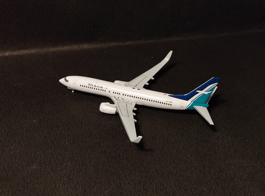 Silk Air Boeing 737-800 9V-MGB 1/400 Diecast Scale Model JCWings