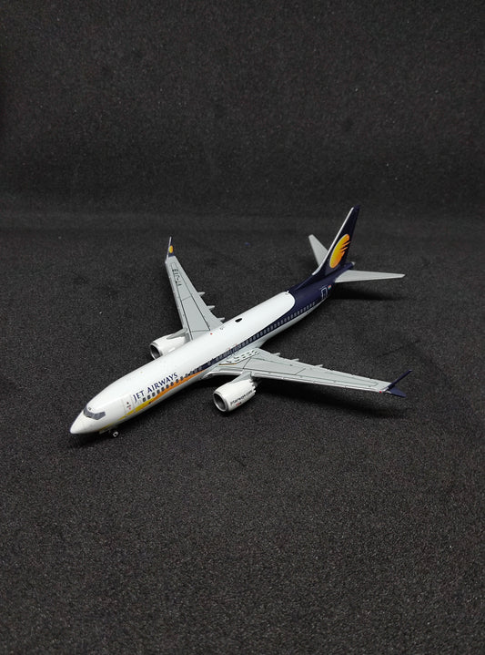 ജെറ്റ് എയർവേസ് ബോയിംഗ് 737 മാക്സ് 1/400 വിടി-ജെഎക്സ്ബി ജെസി വിംഗ്സ് ഡൈകാസ്റ്റ് സ്കെയിൽ മോഡൽ