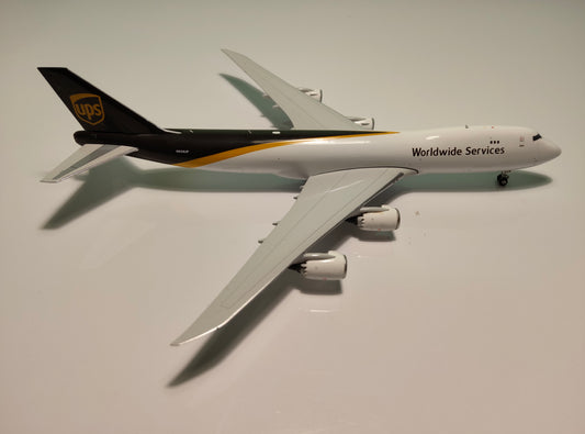 UPS United Parcel Service Boeing B747-8F N628UP 1/400 Diecast Scale Model Phoenix Models