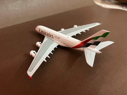 Emirates Airbus A380-800 A6-EOH 1/400 Diecast Scale Model Geminijets