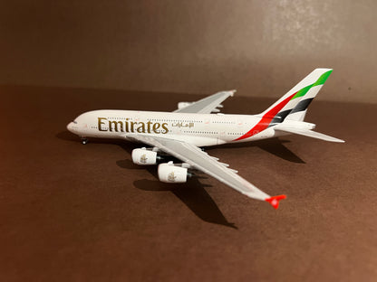 Emirates Airbus A380-800 A6-EOH 1/400 Diecast Scale Model Geminijets