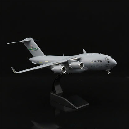 Mcdonnell Douglas C-17 Globemaster III 1/200 Diecast Aircraft Snapfit Model
