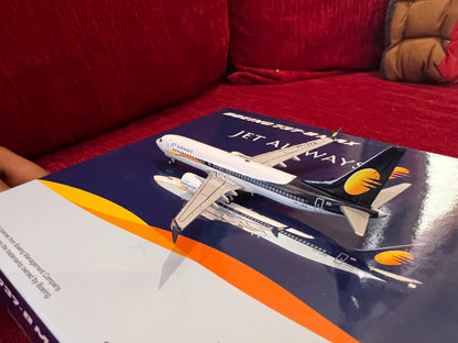 Jet Airways Boeing 737 MAX 1/400 VT- JXB JC Wings Diecast Scale Model
