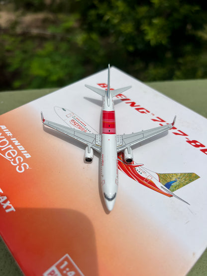Air India Express Boeing 737-800 VT-AXT (Stork & Peacock) 1/400 Scale Diecast Model Brand Phoenix
