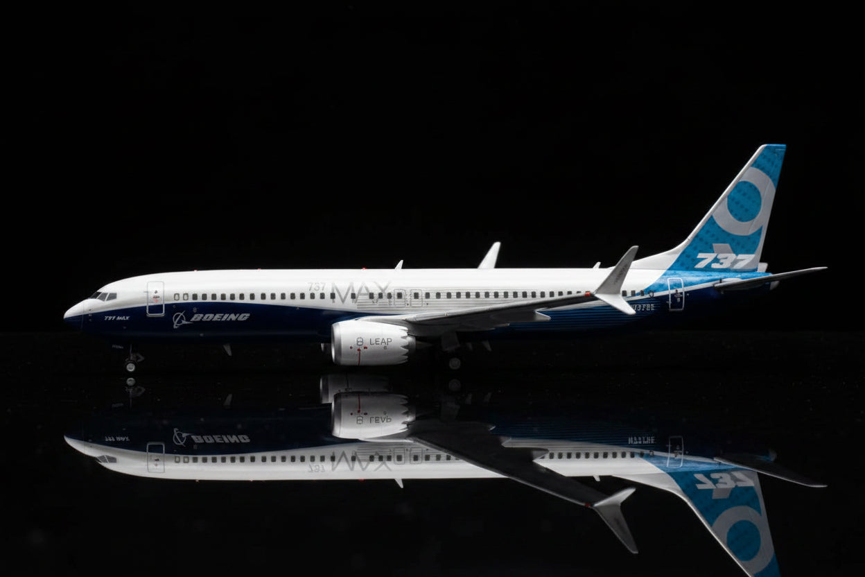 Boeing In House B737MAX9 N7379E 1/400 Diecast Scale Model JCWings