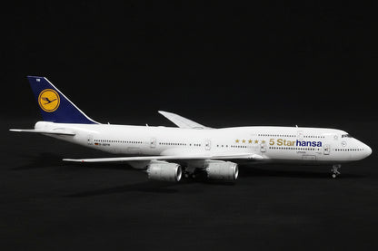 [PRE-ORDER] Lufthansa 5 Starhansa B747-8i D-ABYM 1/400 Diecast Scale Model HXModels