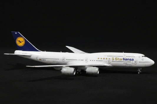 [PRE-ORDER] Lufthansa 5 Starhansa B747-8i D-ABYM 1/400 Diecast Scale Model HXModels