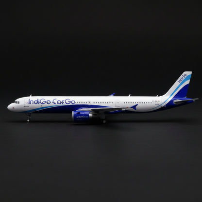 [PRE-ORDER] Indigo Cargo Airbus A321 P2F VT-IKW 1/400 Diecast Scale Model JCWings