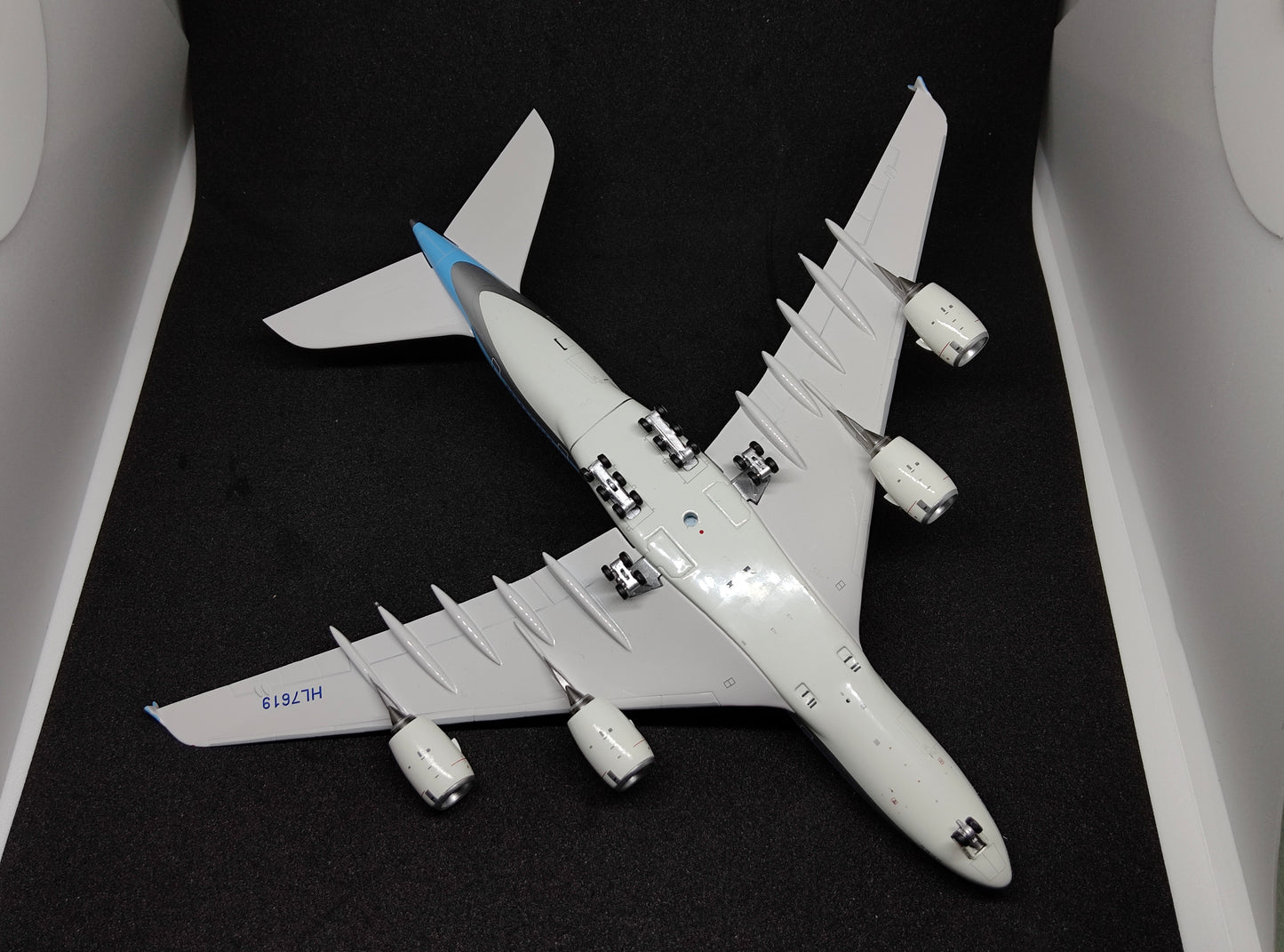 Korean Air Airbus A380-800 (Detachable Landing Gear) HL7619 1/400 Diecast Scale Model Aviation400
