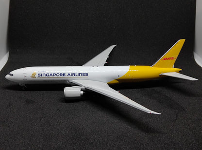 Singapore Airlines Cargo DHL Boeing 777-200LRF 9V-DHA 1/400 Phoenix Models