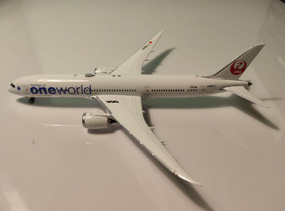 Japan Airlines (Oneworld Livery) Boeing B787-9 JA861J 1/400 Diecast Scale Model Phoenix Models
