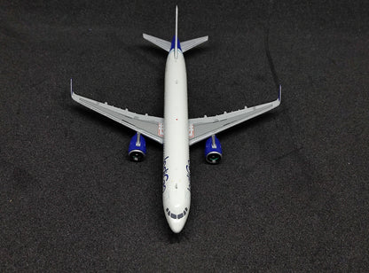 IndiGo Airbus A321neo VT-IUA 1/400 Diecast Scale Model JCWings