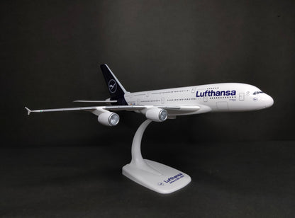 Lufthansa Airbus A380-800 1/200 Scale Snap Fit Model Herpa