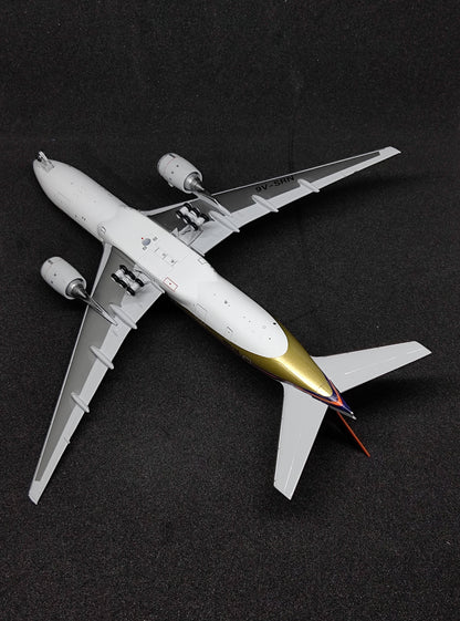 Singapore Airlines Boeing B777-200ER 9V-SRN Diecast Scale Model JCWings