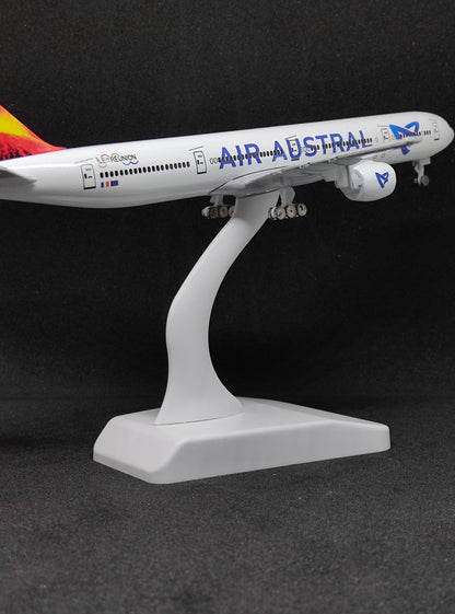 Air Austral Boeing 777-300ER 20cms Airplane Model