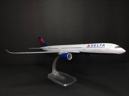 Delta Airlines Airbus A350-900 N501DN 1/200 Scale Snap Fit Model