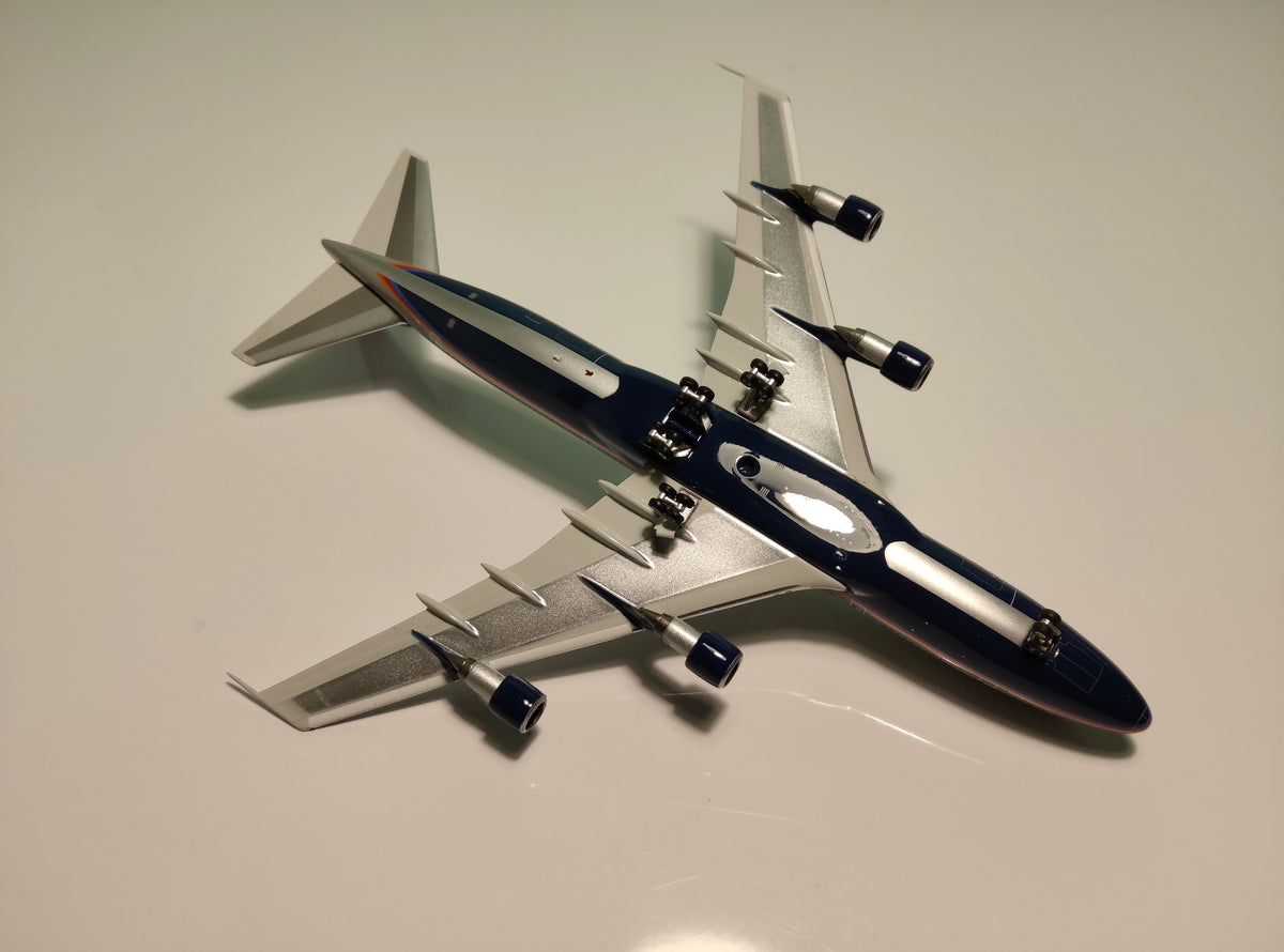 United Airlines Boeing B747-238B N161UA 1/400 Diecast Scale Model Phoenix Models