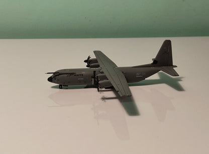 Luftwaffe Lockheed C-130J-30 5501 1/400 Diecast Scale Model GeminiJets