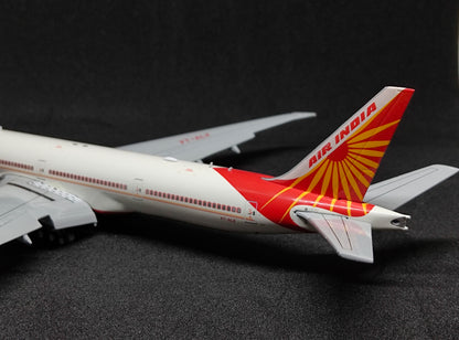 Air India Boeing 777-300ER VT-ALX Flaps Down Version 1/400 Scale Model JCWings