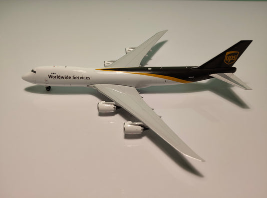 UPS United Parcel Service Boeing B747-8F N628UP 1/400 Diecast Scale Model Phoenix Models