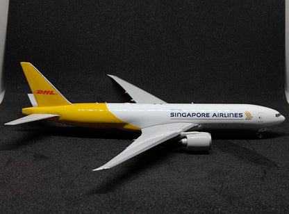Singapore Airlines Cargo DHL Boeing 777-200LRF 9V-DHA 1/400 Phoenix Models