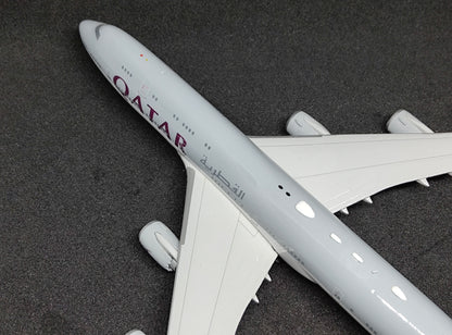 Qatar Amiri Flight Boeing 747-8i A7-HBJ 1/400 Diecast Scale Model Phoenix