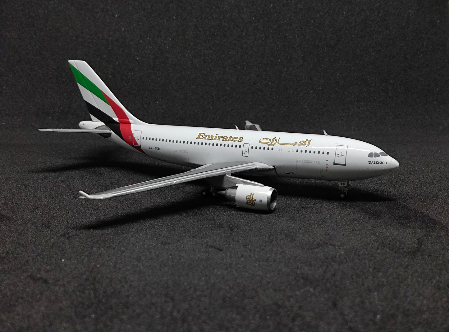 Emirates Airbus A310-300 A6-EKB 1/400 Diecast Scale Model GeminiJets