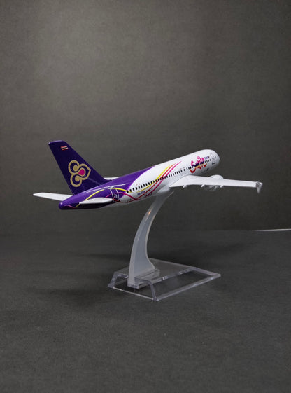 Thai Smile Airbus A320 HS-TXA 16cms Airplane Model