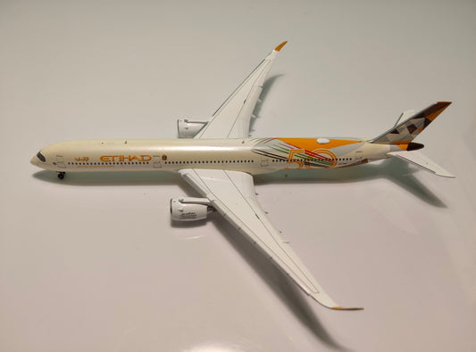 Etihad Airways Airbus A350-1000 A6-XWB Year of the 50th Livery 1/400 Scale Diecast Model JCWings