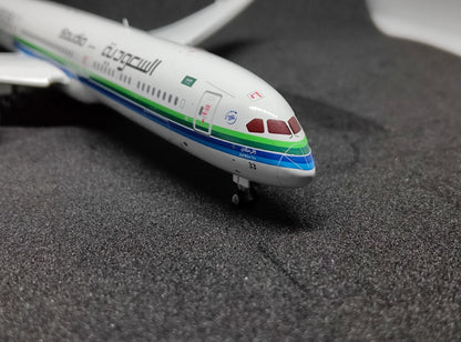 Saudia Boeing 787-10 Dream)Liner HZ-AR33 (The Red Sea) Flaps Down 1/400 Diecast Scale Model JCWings
