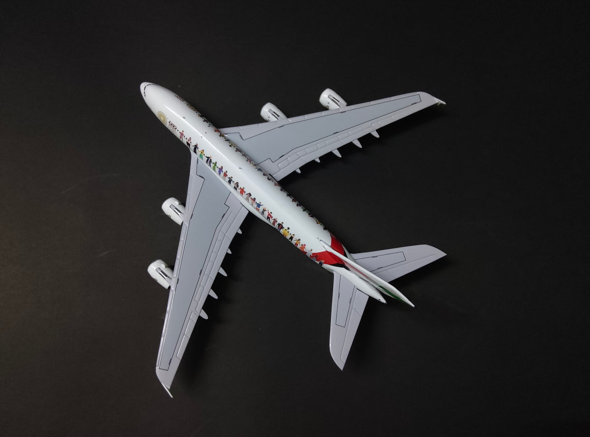 Emirates Airbus A380-800 “Year of Tolerance Livery” A6-EHD 1/400 Diecast Scale Model GeminiJets