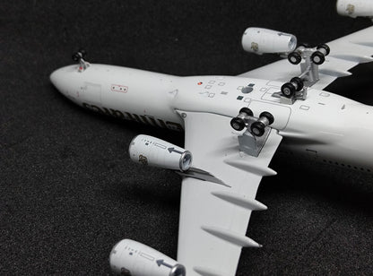 Emirates Airbus A340-300 A6-ERS 1/400 Diecast Model Aviation400