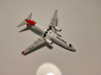Qantas Boeing B737-800 VH-VXW 1/400 Diecast Scale Model Phoenix Models