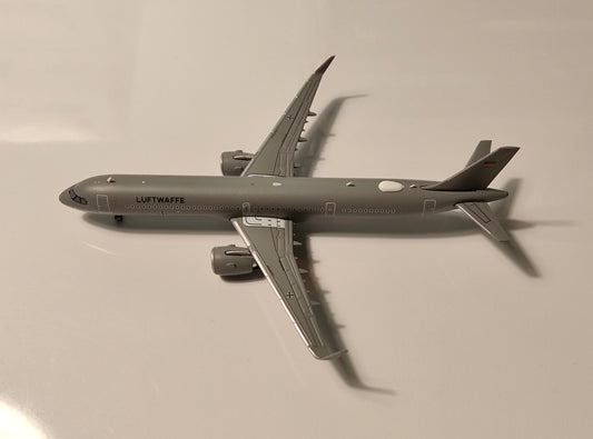 Luftwaffe Airbus A321neo 1510 1/400 Diecast Scale Model GeminiMacs