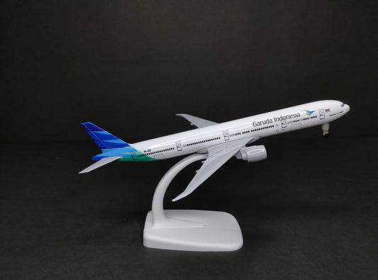 Garuda Indonesia Boeing B777-300ER PK-GIF 20cms Airplane Model