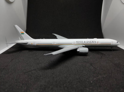 Bharat India Boeing 777-300ER VT-ALV 1/400 Aircraft Scale Model JCWings