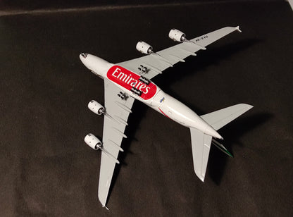 Emirates Airbus A380-800 A6-EVG (UAE 50th Livery) 1/400 Diecast Scale Model GeminiJets