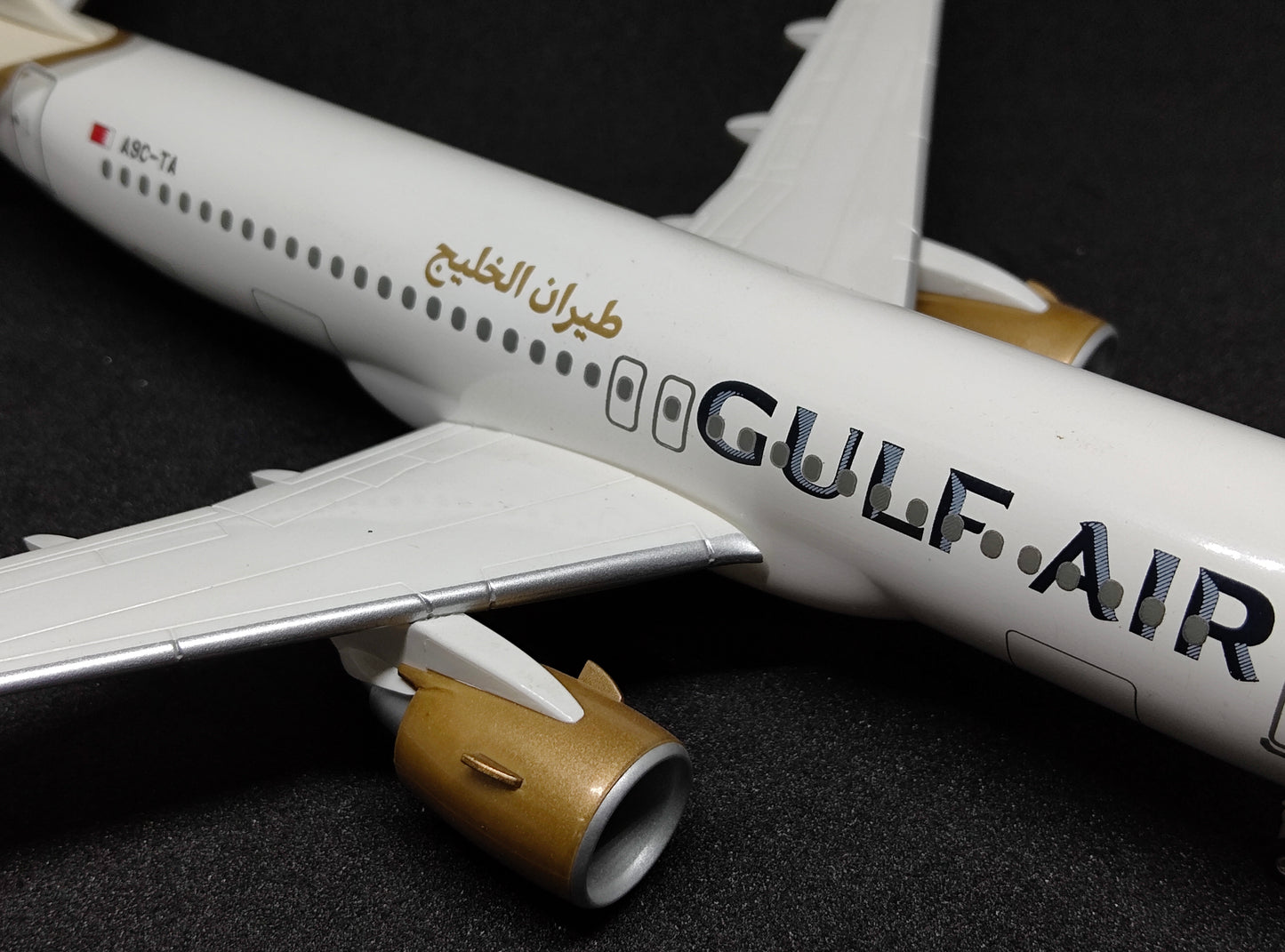 Gulf Air Airbus A320neo A9C-TA 1/200 Scale Model Hogan Wings