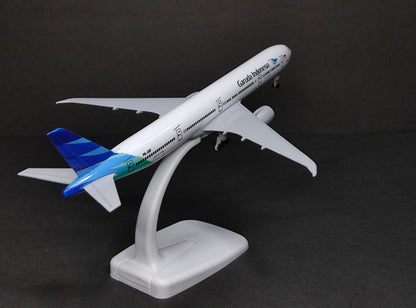 Garuda Indonesia Boeing B777-300ER PK-GIF 20cms Airplane Model