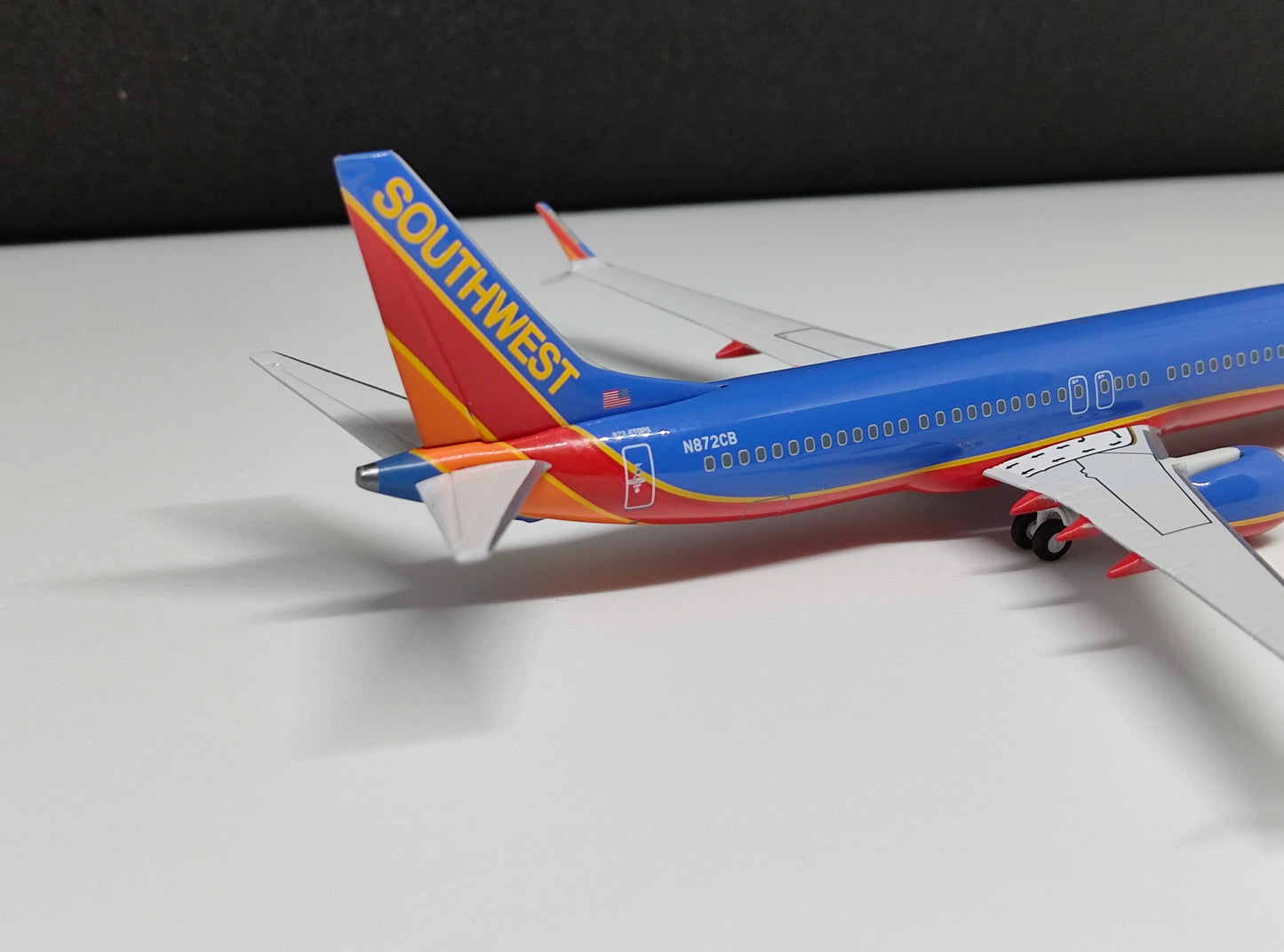 Southwest Airlines Boeing B737MAX-8 N872CB (Colleen Barrett Heroine of the Heart Sticker) 1/400 Diecast Scale Model NGModels