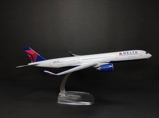 Delta Airlines Airbus A350-900 N501DN 1/200 Scale Snap Fit Model