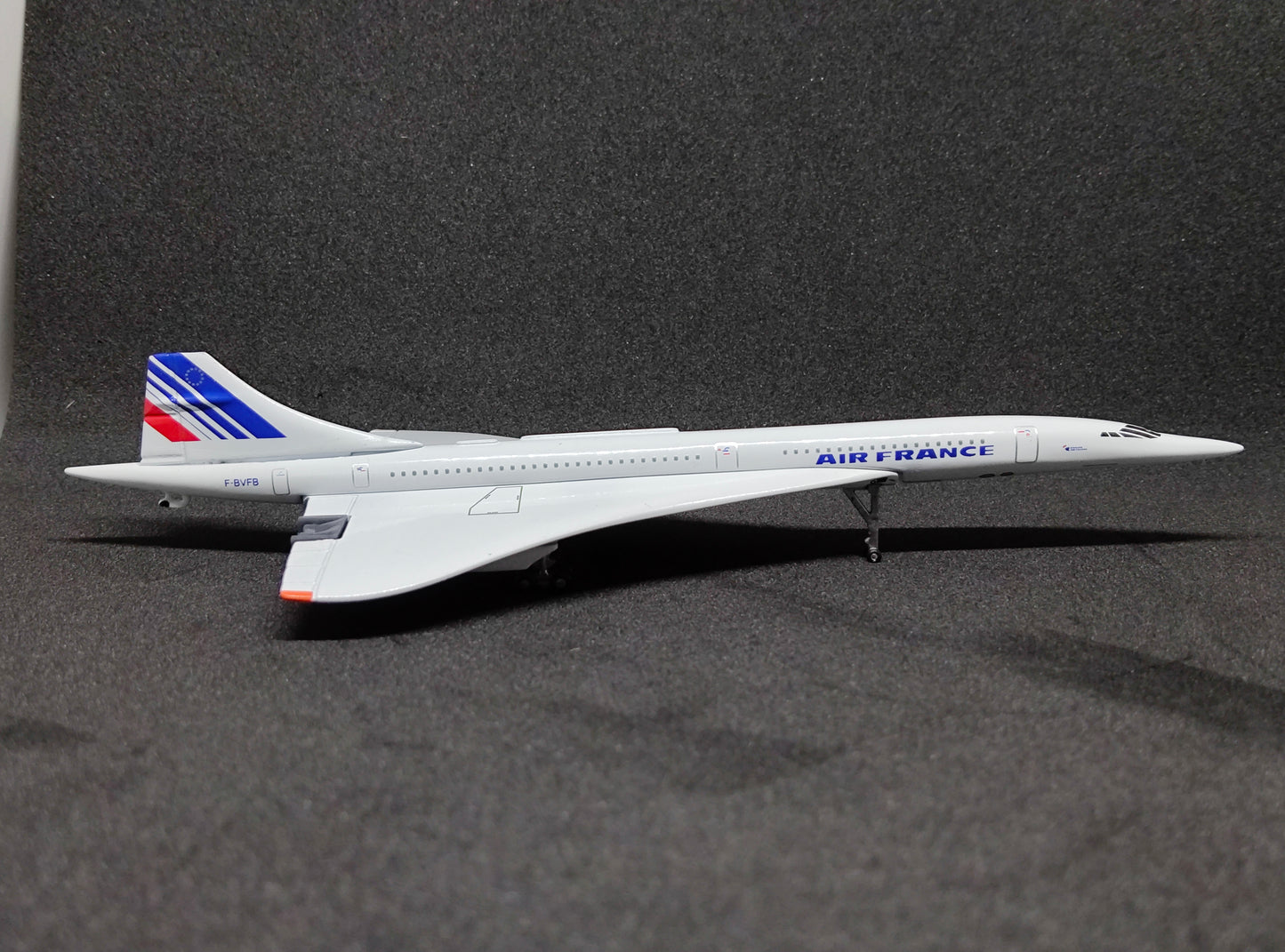 Air France Concorde F-BVFB 1/400 Aircraft Scale Model Socatec
