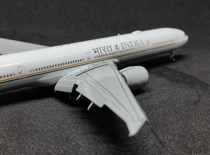 Bharat India Boeing 777-300ER VT-ALV 1/400 Aircraft Scale Model JCWings