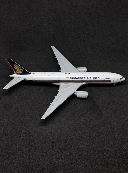 Singapore Airlines Boeing B777-200ER 9V-SRN Diecast Scale Model JCWings